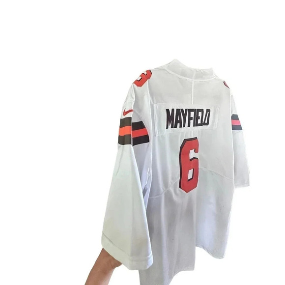 NWT Dawg Pound NFL Cleveland White Baker Mayfield Jersey Size 3XL - Picture 9 of 10